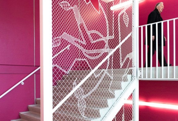 Lace-Fence-Products_Bended-Picture3(1100x750)